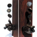 Heads I Win Tails You Lose, 2000. Bronze, 25 x 10 x 14.5 cm. Artist's collection. (Image courtesy of the artist).