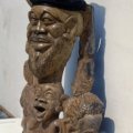 Sam Nujoma and Company Side View, 1992.  Yellowwood, 91.5 x 51 x 24.5 cm. Photo: Mario Pissarra.