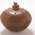 Bushpig Jar I, 2006. Smoked terracotta. 21 x 22 cm. (Image courtesy of Durban Art Gallery)