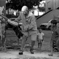 Balloo Kids, 2003. From series ‘Chillaxing in the District’, photographs  from the Warwick Avenue Triangle, Durban. (Image courtesy of the artist).