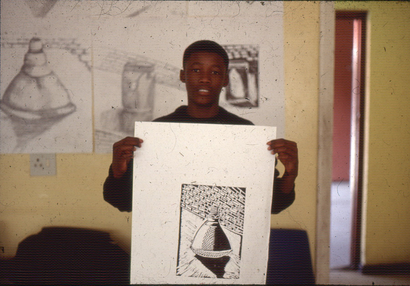 Visual Arts Group workshop, Zolani Centre, Nyanga East, 1992 (photo: MP)